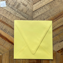 Load image into Gallery viewer, Banana Split