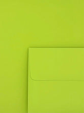 Load image into Gallery viewer, Terra Green
